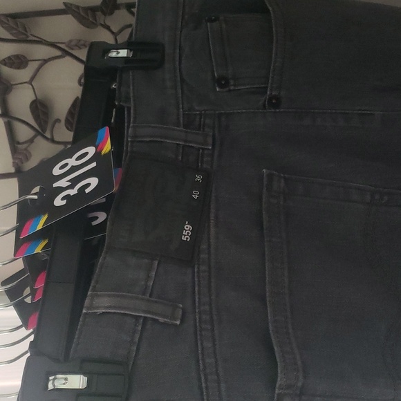 Men's Levi jeans - Picture 7 of 11